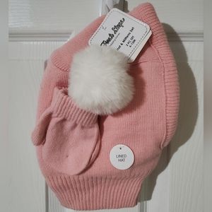 First Steps by Stepping Stones - Baby Hat and Mittens Set